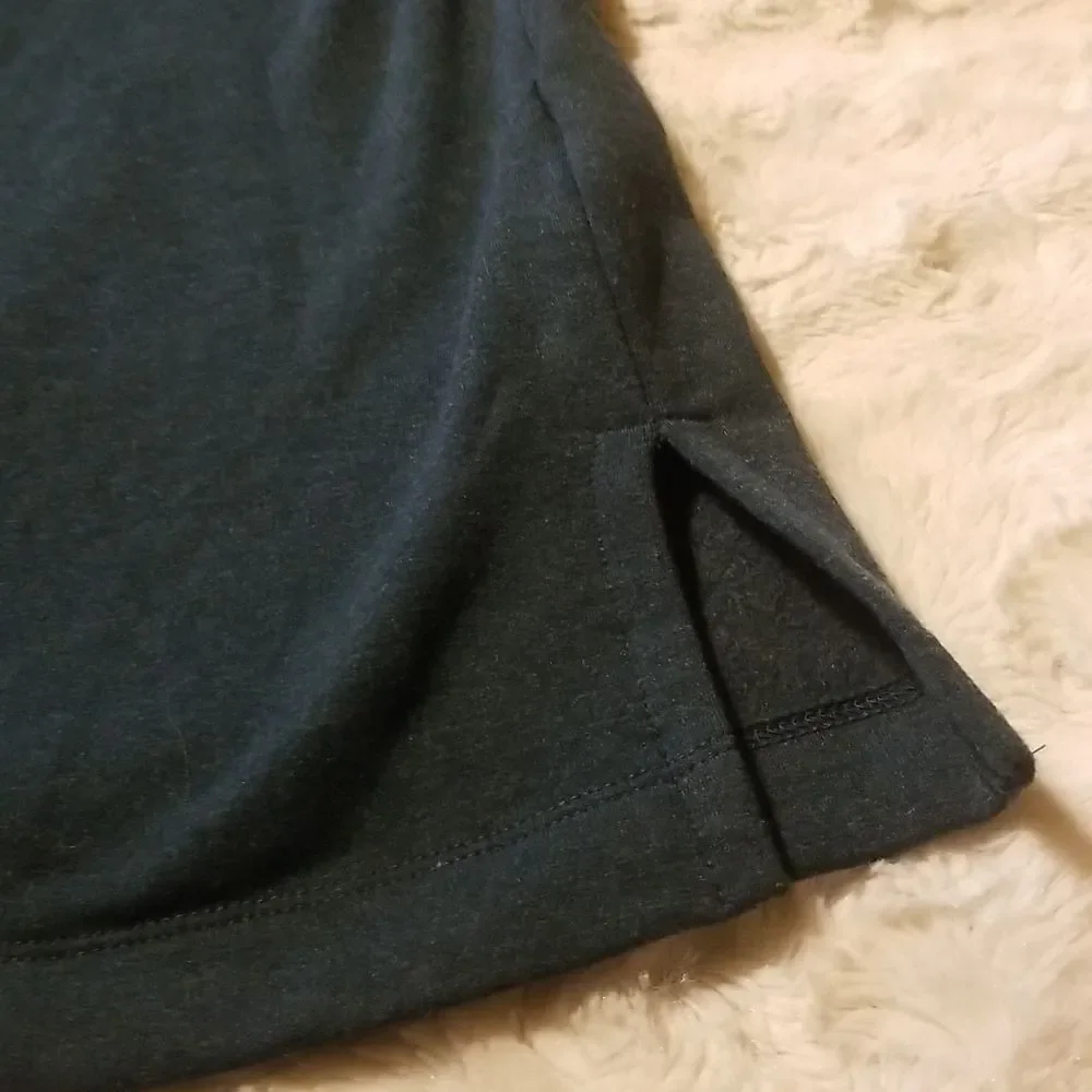Tahari Top Womens Size Large Green Pullover Asymmetrical Collar Lagenlook Fall
